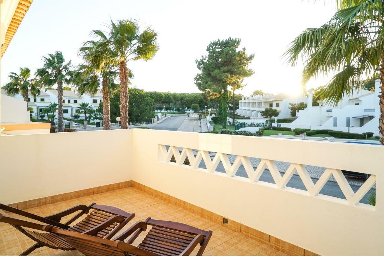Falesia Beach Villa By The Portuguese Butler Olhos de Agua  Exterior foto